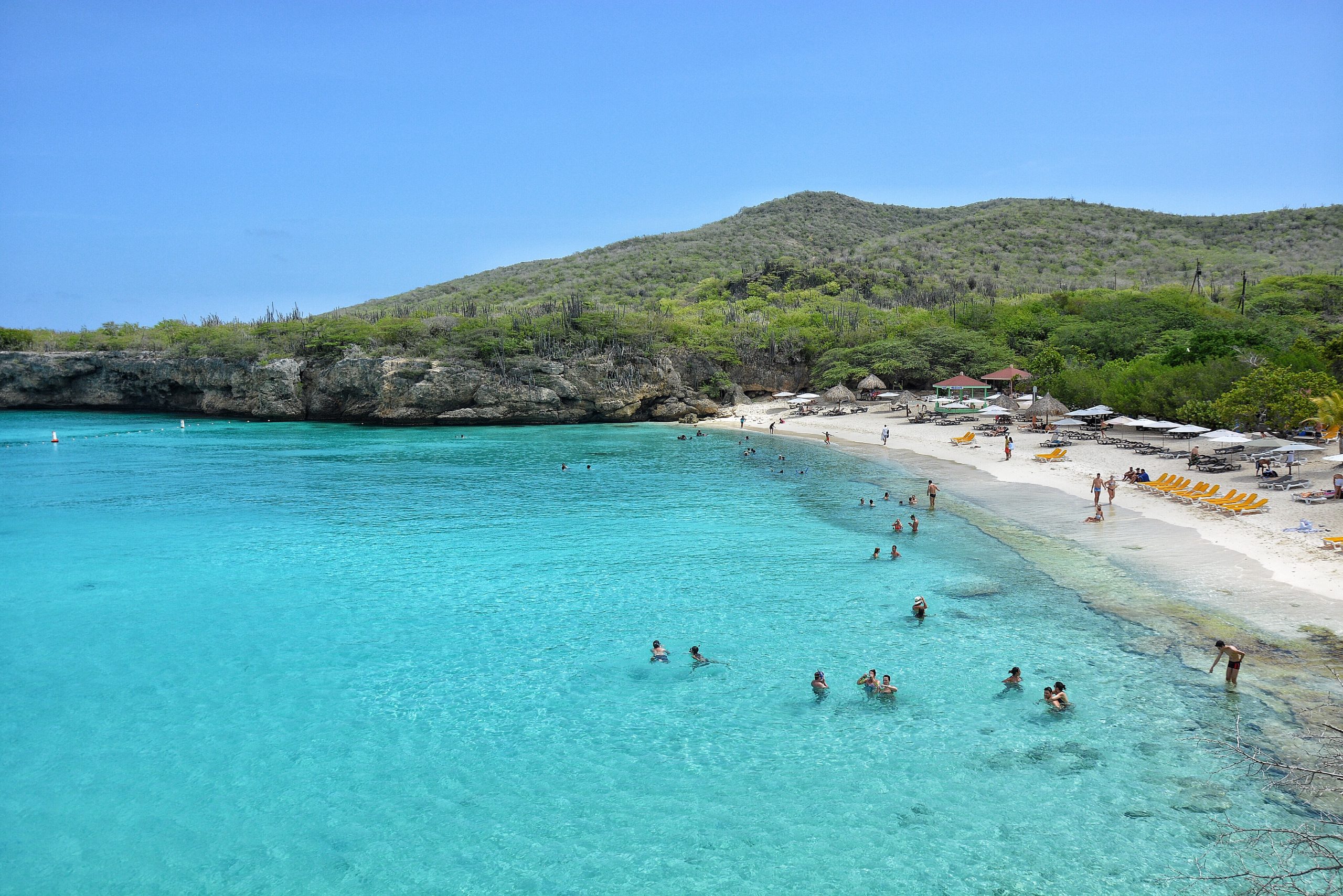 people-on-the-beach-and-sea-2024-12-04-08-42-18-utc